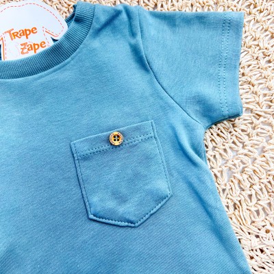  Conj. Camiseta com Bolsinho e Bermuda - Verde e Areia